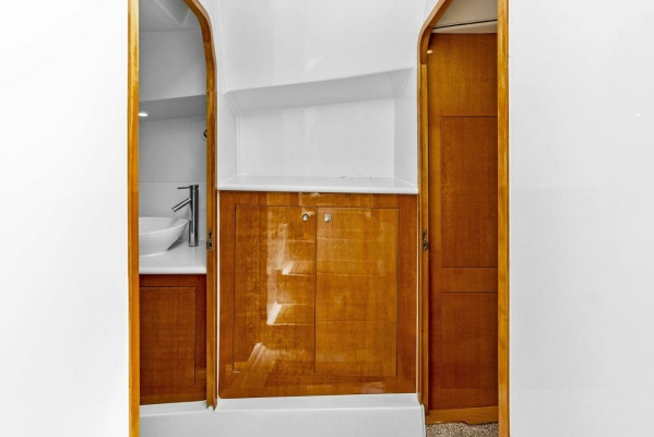 48ft Calcutta Yacht For Sale