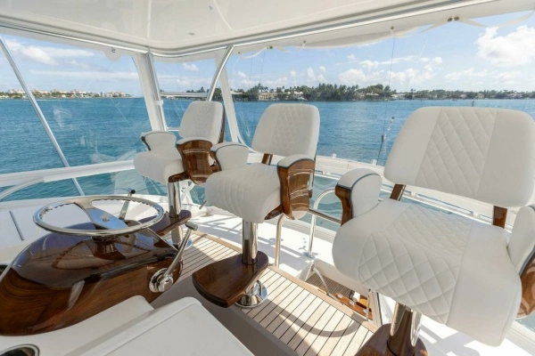 2026 Viking 82
