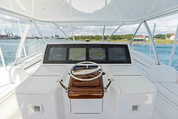 2026 Viking 82