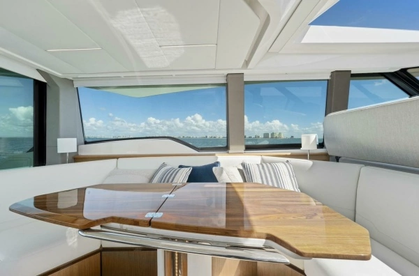 2023 Tiara Yachts 60