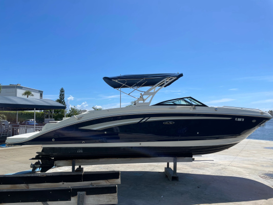 AGUANILE 27ft Sea Ray Yacht For Sale