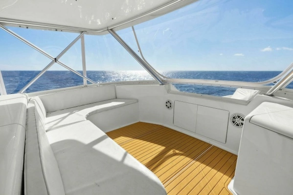 2002 Viking 65