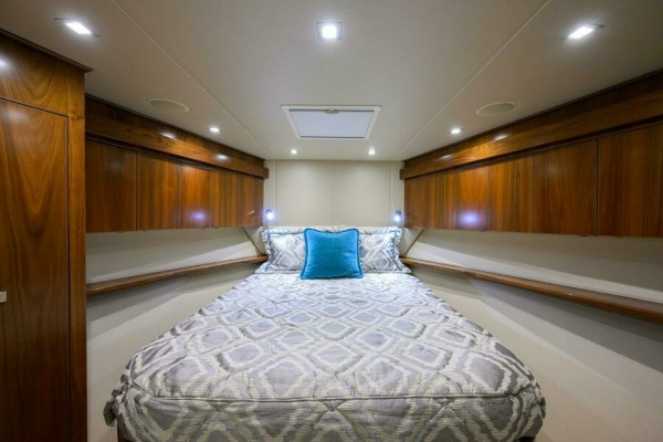 LAMPLIGHTER 80ft Viking Yacht For Sale