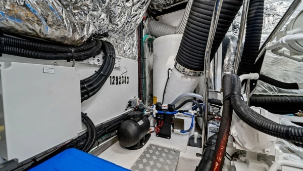2019 Princess 65