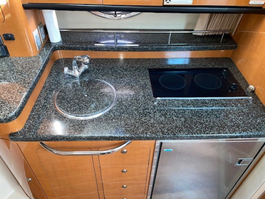 SEAHORSE 33ft Chaparral Yacht For Sale