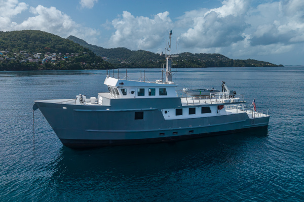 2013Ocean Voyager 95 ft 95 Expedition   CARE BEAR