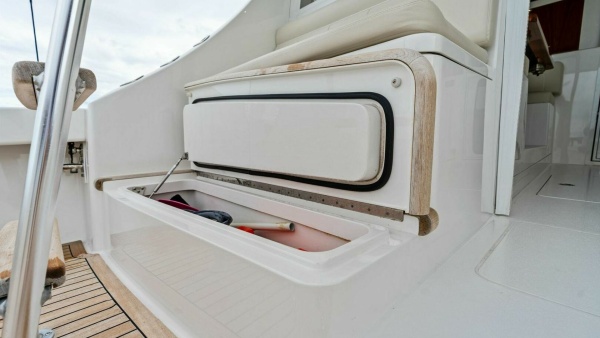 Damfino 46ft Viking Yacht For Sale