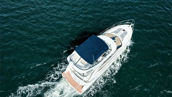 40ft Meridian Yacht For Sale