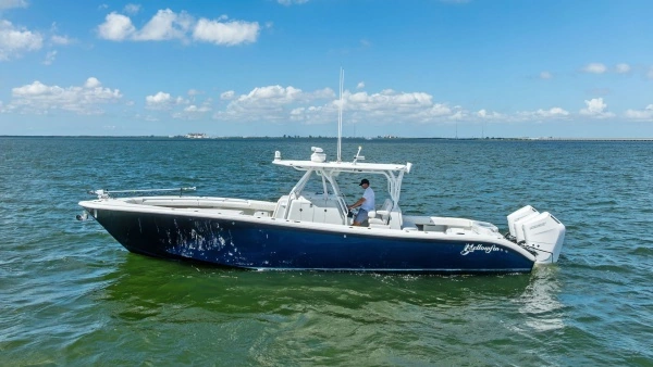 Yellowfin 39 Center Console  Yacht For Sale