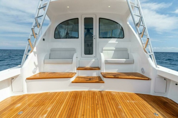 Viking 54 Sport Tower - Mezzanine and Cockpit