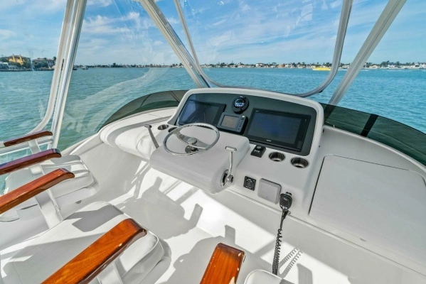 Photo of the 2017 Bertram 35 Flybridge "Still Dancing"