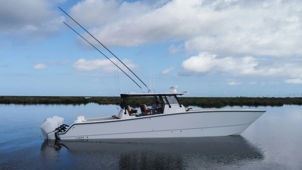 42-ft-Freeman-2023-42 LR-Fortunate Son Grand Isle Louisiana United States  yacht for sale