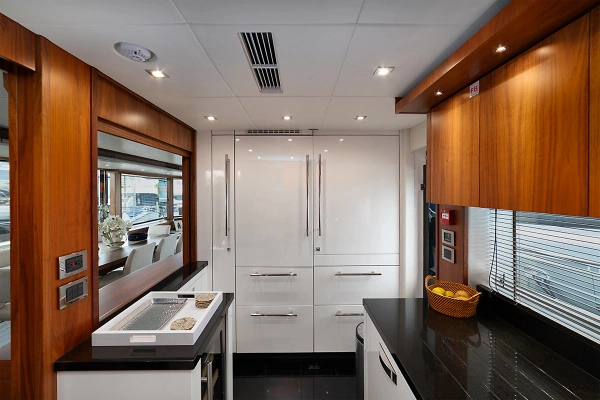 Sunseeker 28 Metre Yacht Yacht For Sale