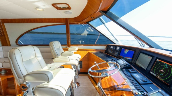 Badonkadonk 76ft Whiticar Yacht For Sale