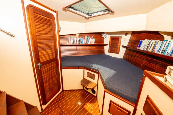 2003 Trawler 36