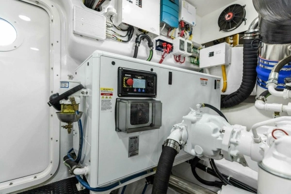 2026 Viking 82