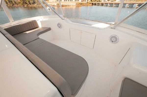 2001 Viking 61