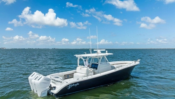 Yellowfin 39 Center Console  Yacht For Sale