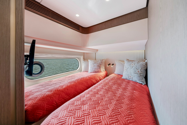 MEGNIFICENT 60ft Azimut Yacht For Sale