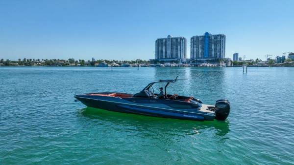 38ft Sunseeker Yacht For Sale