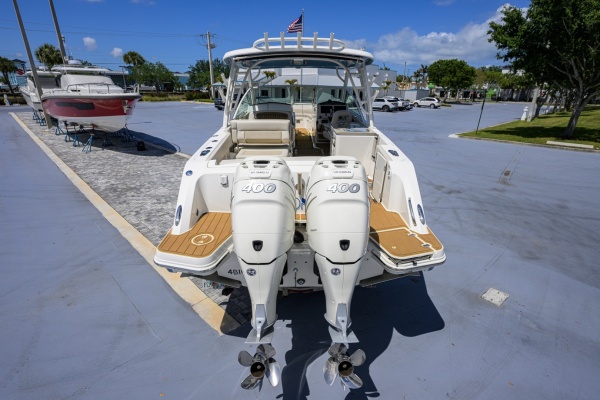 Boston Whaler 32 - Veronica