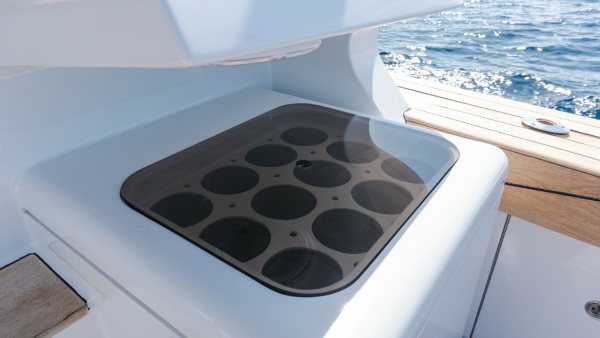 Aussie Rules 87ft Oceanfast Yacht For Sale
