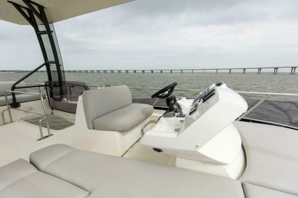 2023 Prestige 46