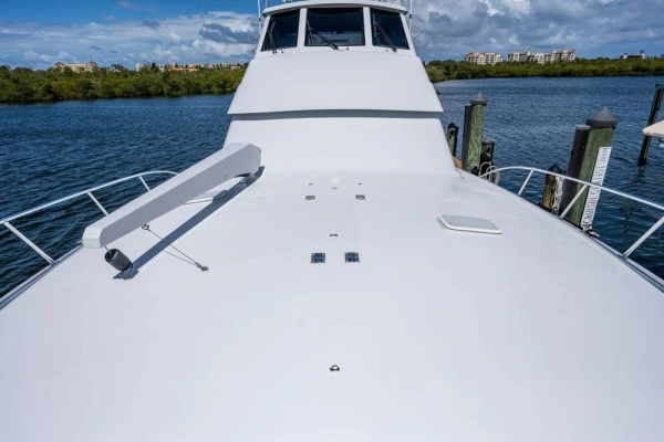 2004 Hatteras 60