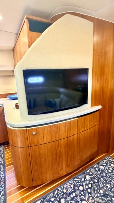 2009 Tiara Yachts 43