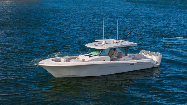 BELLA BROKA 48ft HCB Yacht For Sale