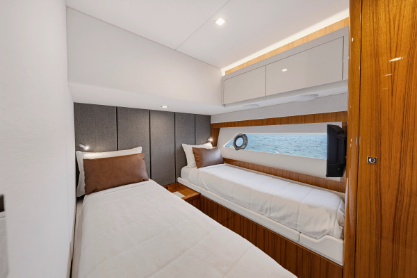 ZERO GRAVITY 72ft Riviera Yacht For Sale
