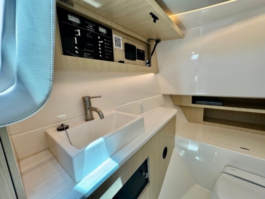 36ft Regal Yacht For Sale