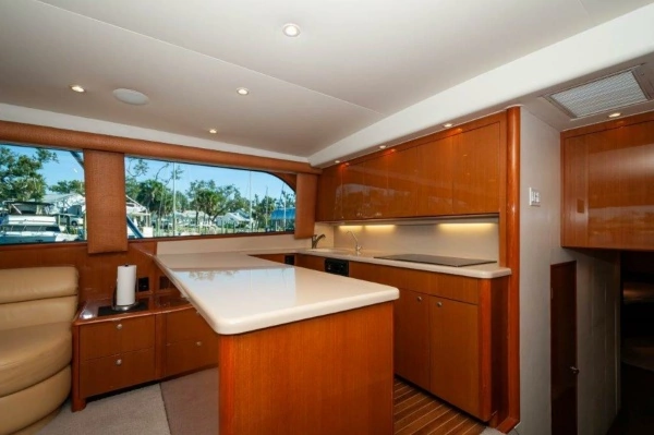 2001 Viking 61
