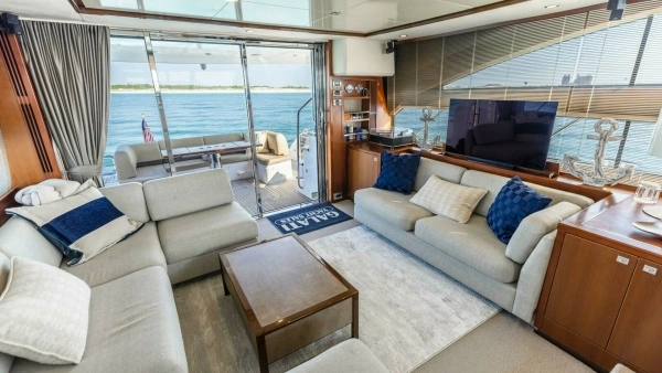 2011 Princess 64