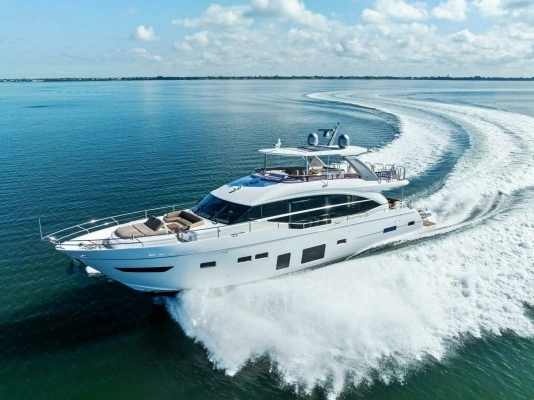 2018 Princess 75