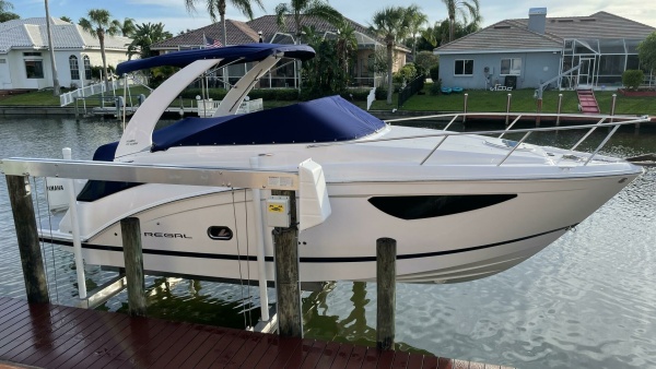 26ft Regal Yacht For Sale