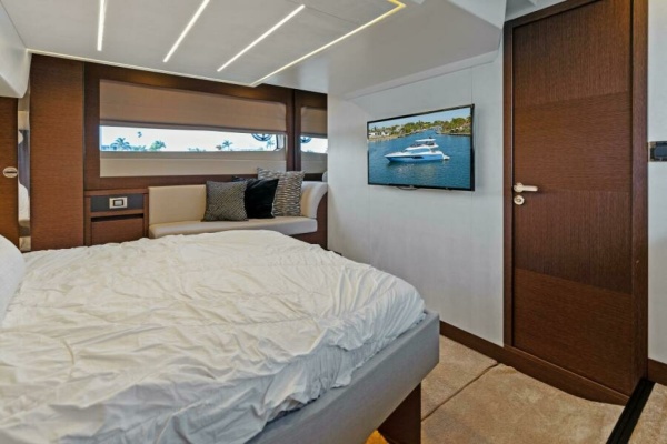 La Dolce Vita 52ft Prestige Yacht For Sale