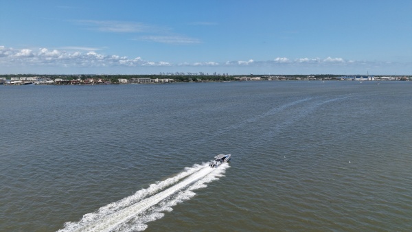 37ft Axopar Yacht For Sale
