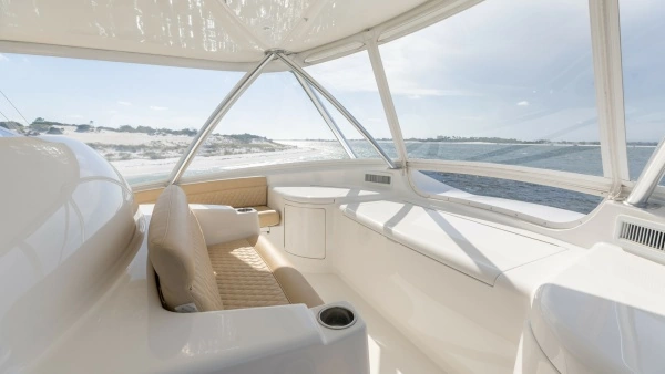 2022 Viking 68
