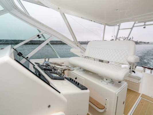 SHOW TIME 38ft Cabo Yacht For Sale