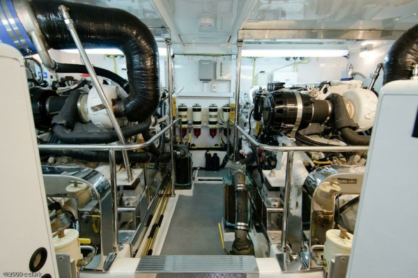 Momentum III 58ft Ocean Alexander Yacht For Sale
