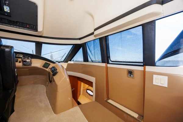 1999 Carver 53