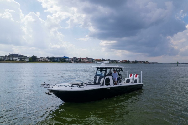 2024 Tidewater 3100 Carolina Bay
