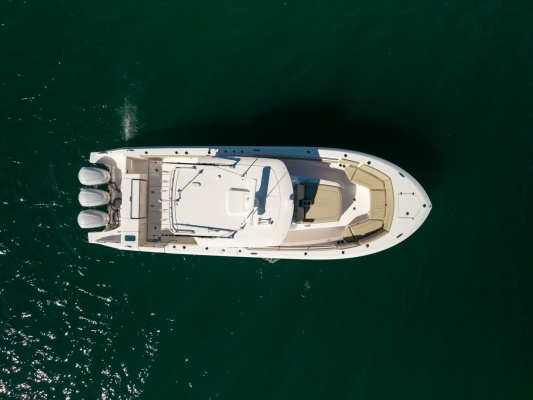 Moon Dogg 37ft Pursuit Yacht For Sale