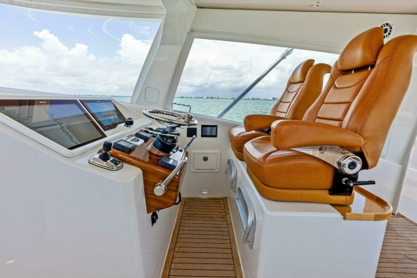 48ft Calcutta Yacht For Sale