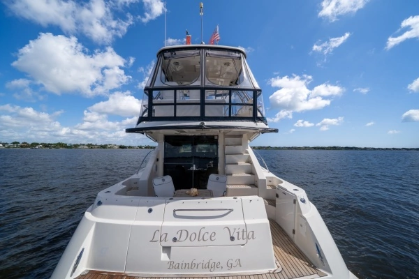 Sea Ray 470 Sedan Bridge Yacht For Sale