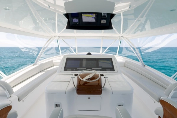2023 Viking 72