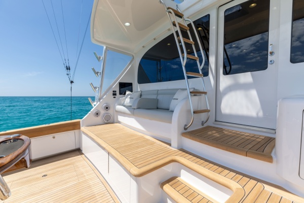 Team Supreme 72ft Viking Yacht For Sale