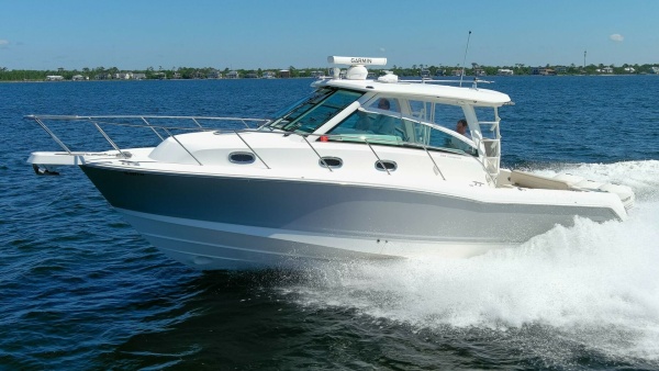 No Name 34ft Boston Whaler Yacht For Sale
