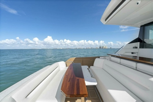 2023 Tiara Yachts 60